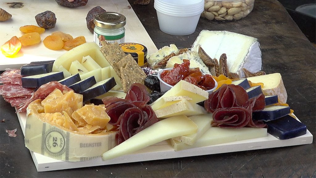 The Tasting Room, Crafting a Cheese Board